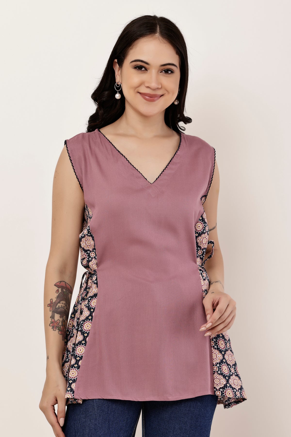 'V neck Cotton Side Tassels Top