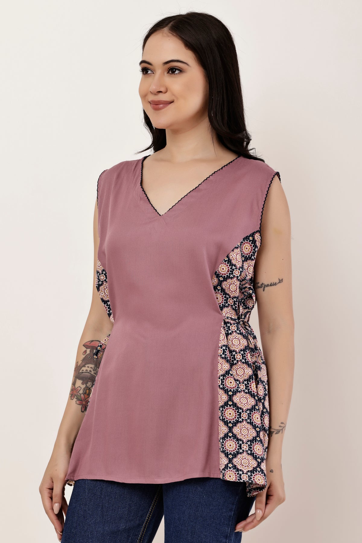 'V neck Cotton Side Tassels Top