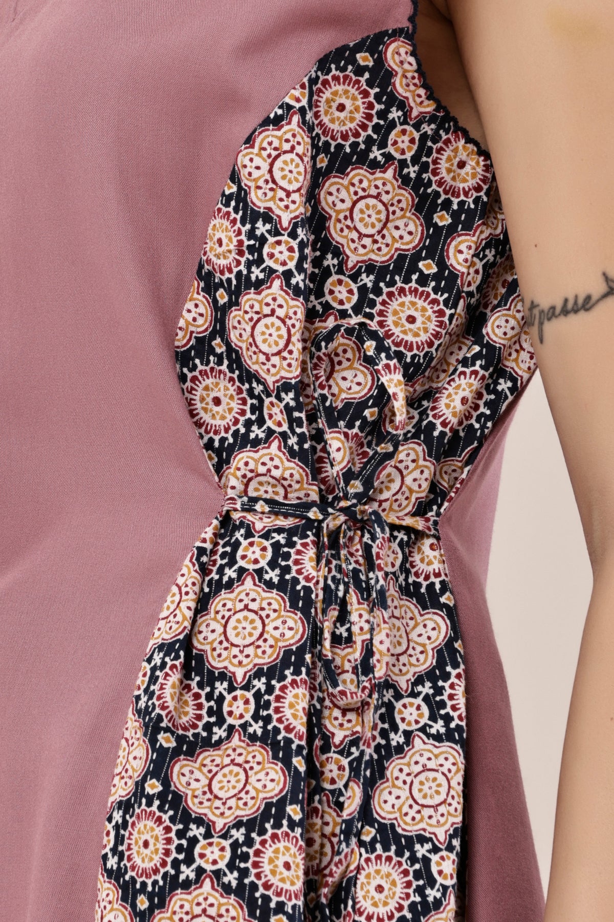 'V neck Cotton Side Tassels Top