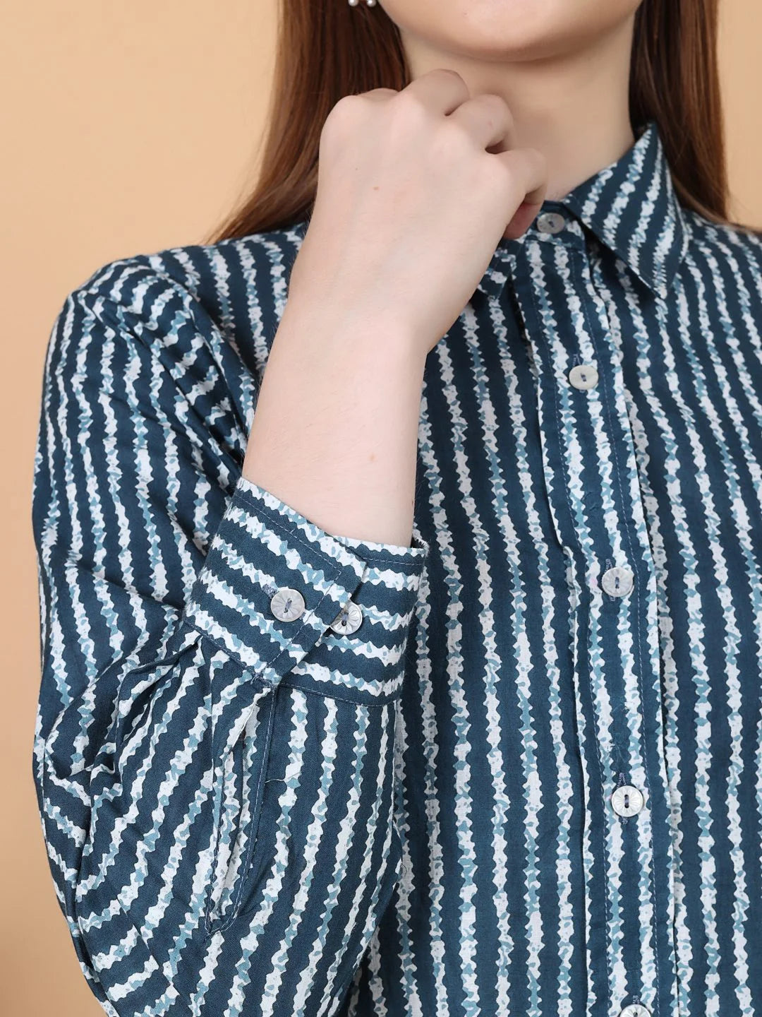 Blue Line Shirt button and sleeves look