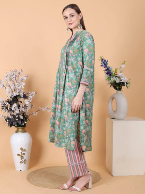 Mint Green Side Pose 2