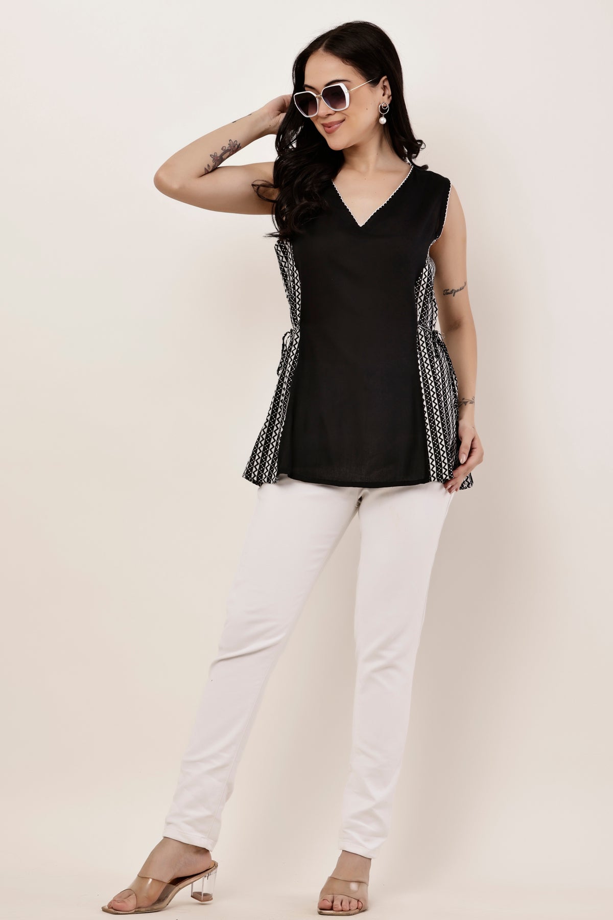 'V neck Cotton Side Tassels Top