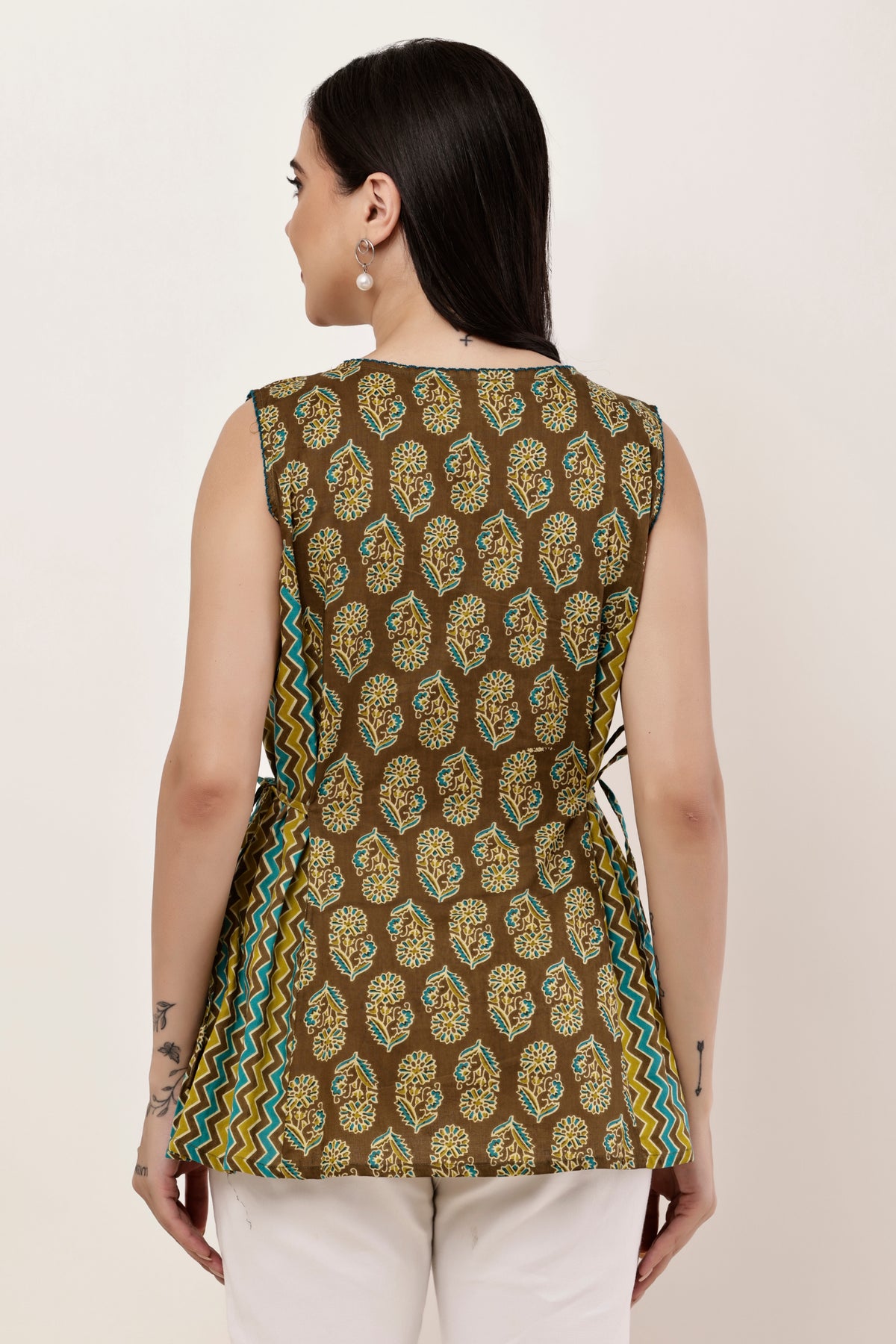 'V neck Cotton Side Tassels Top