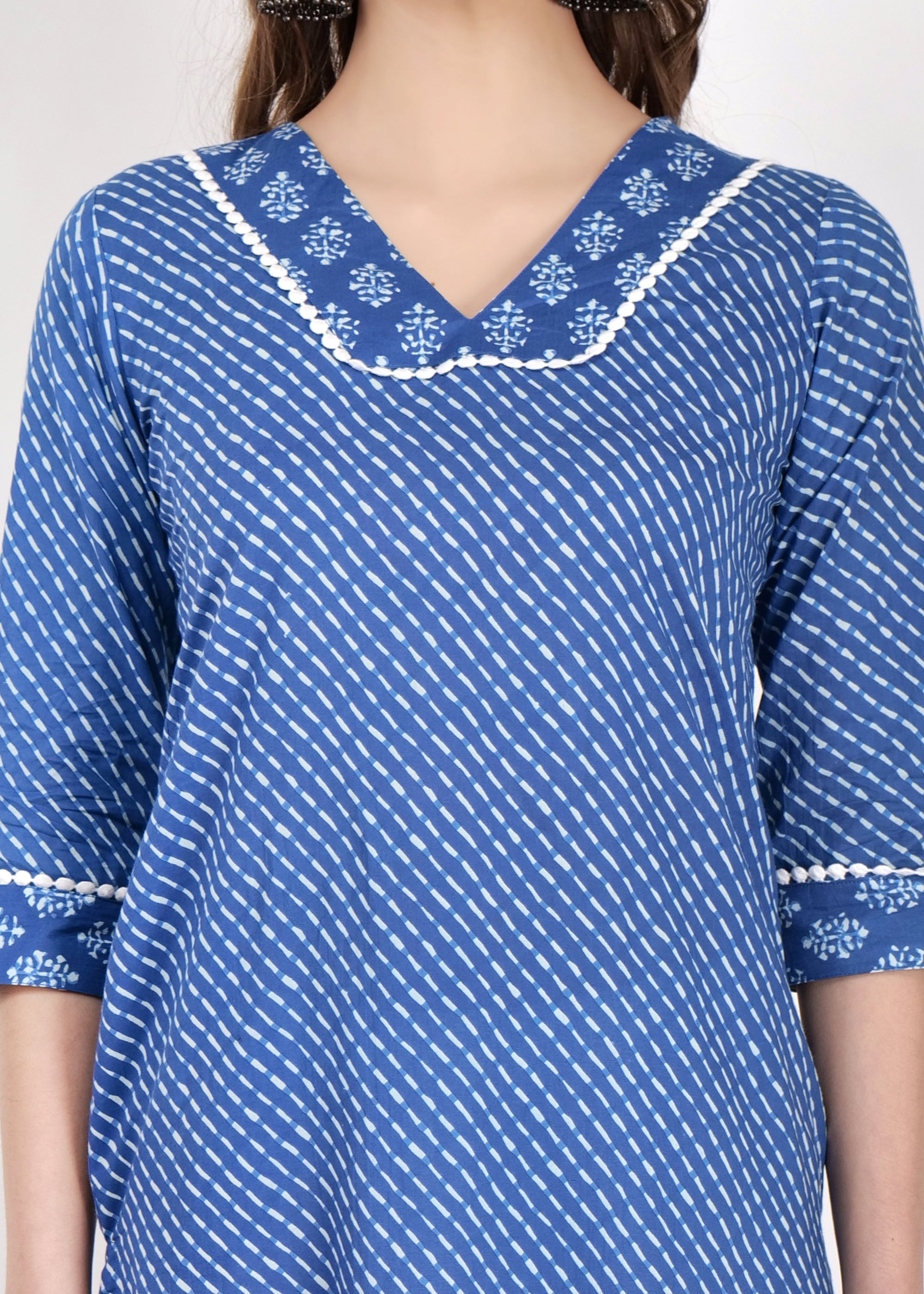 Cotton Straight Kurta with V-Neck & Side Pocket