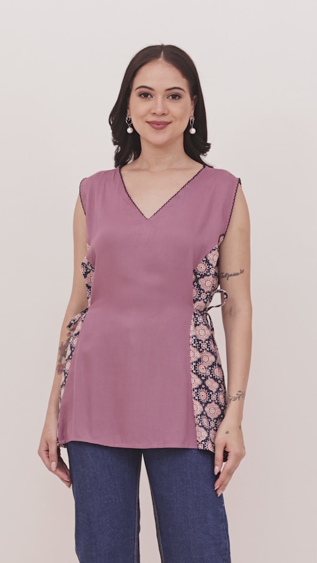 'V neck Cotton Side Tassels Top