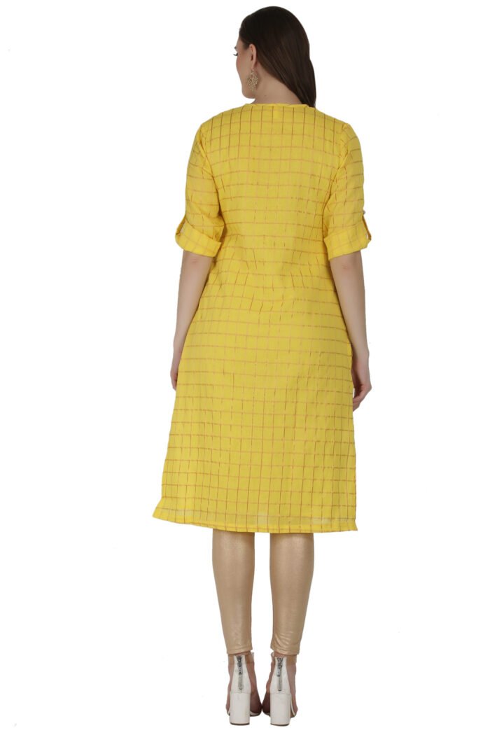 Women's Mul Cotton Gold Checkered Straight Kurta with Pearl Buttons - Image 7