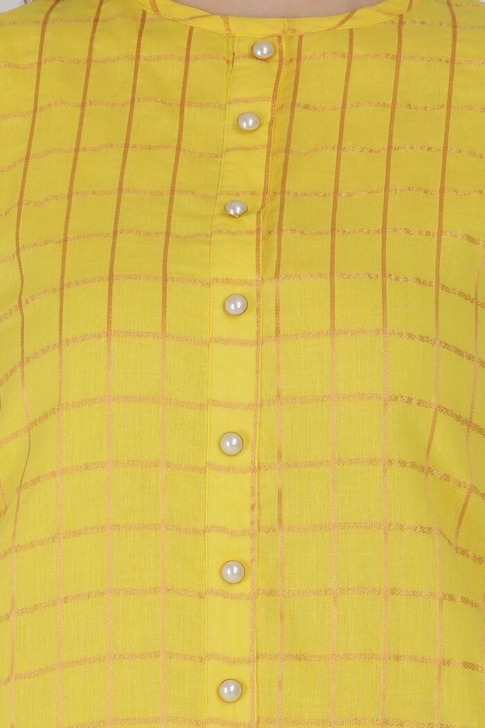 Women's Mul Cotton Gold Checkered Straight Kurta with Pearl Buttons - Image 6