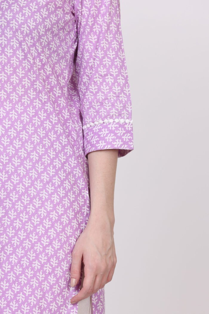 Cotton Jaipuri Print Straight Kurta with V-Neck & Side Pocket - Image 8